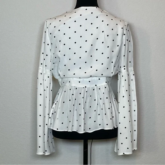 VICI Morgan White & Black Polka Dot Tie Top Size L - Picture 6 of 10